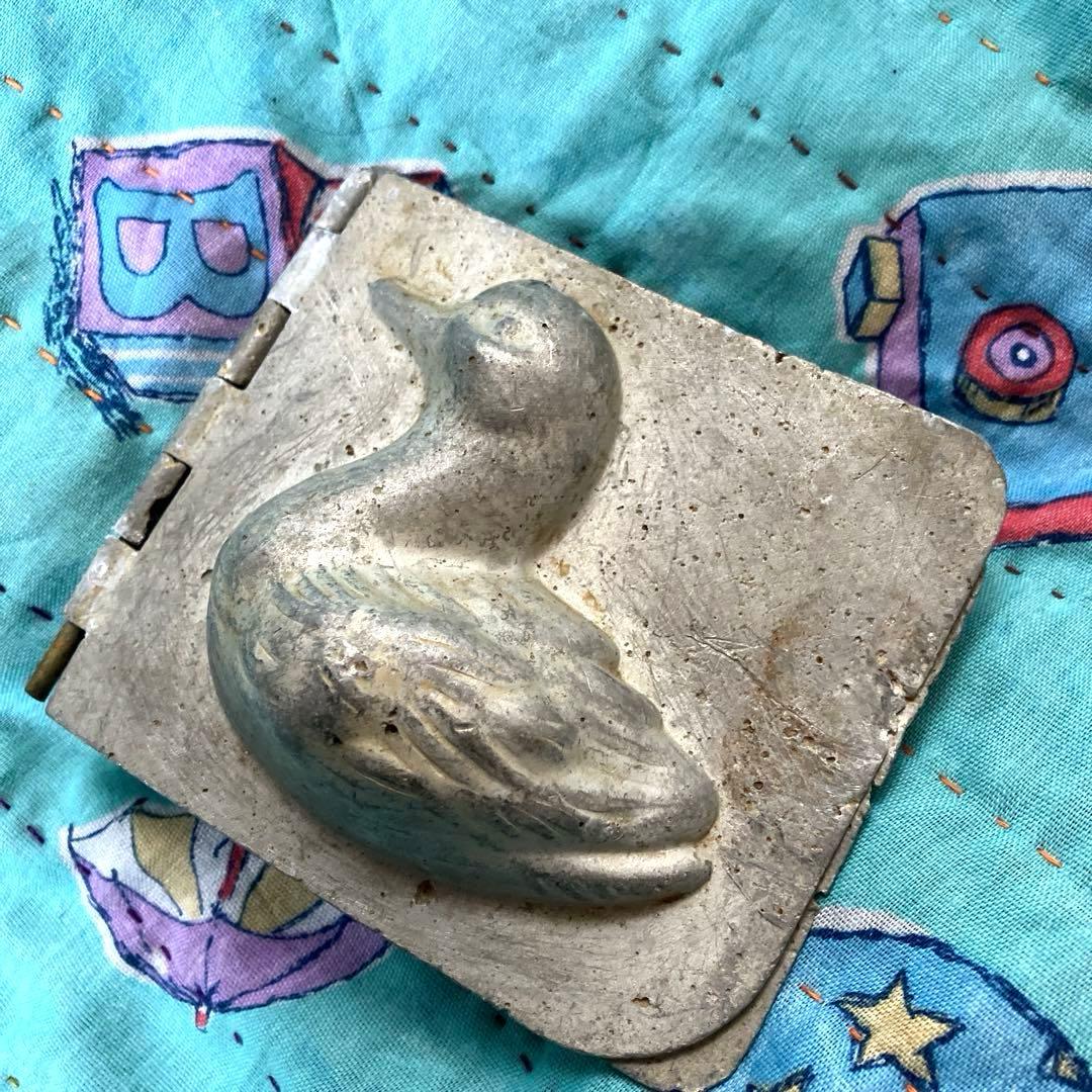 フランスアンティークモールド　アヒルのモールド　チョコレートモールド