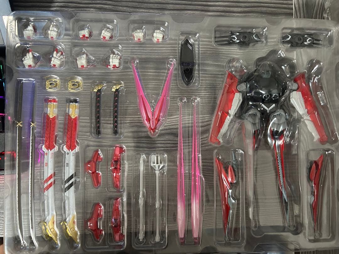 L BUILD ガンダムアストレイ レッドドラゴニクス