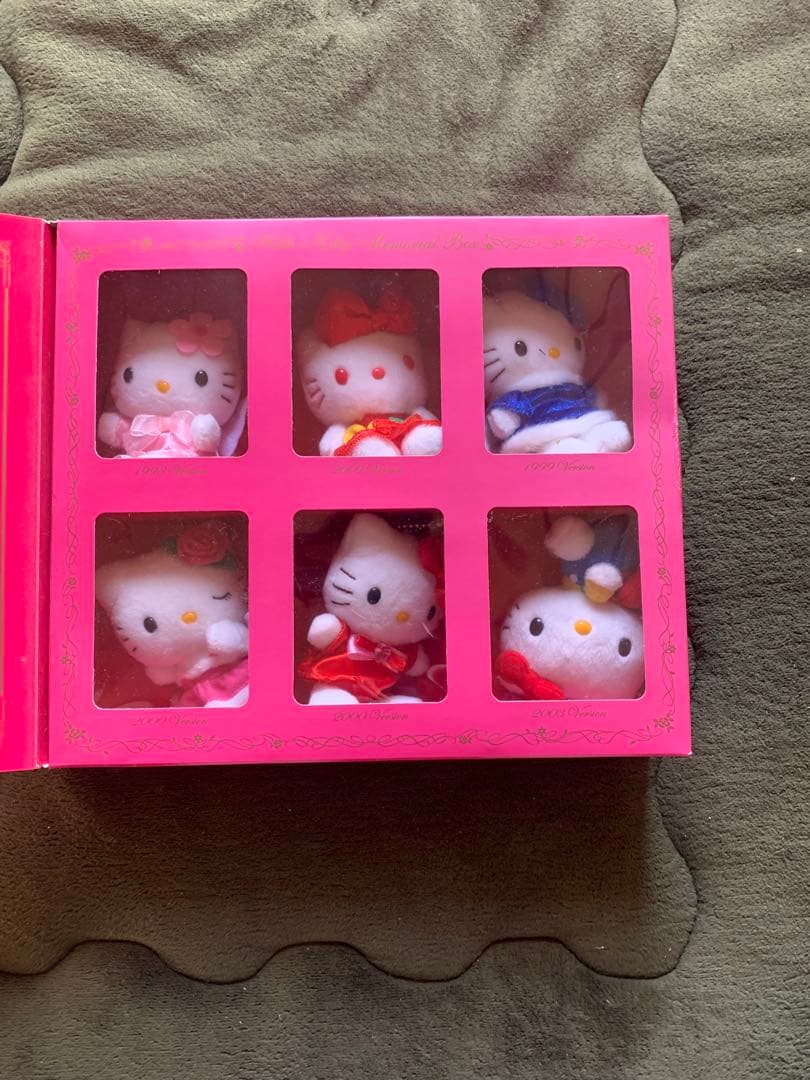 ハローキティ メモリアルボックス　ぬいぐるみ6体セット