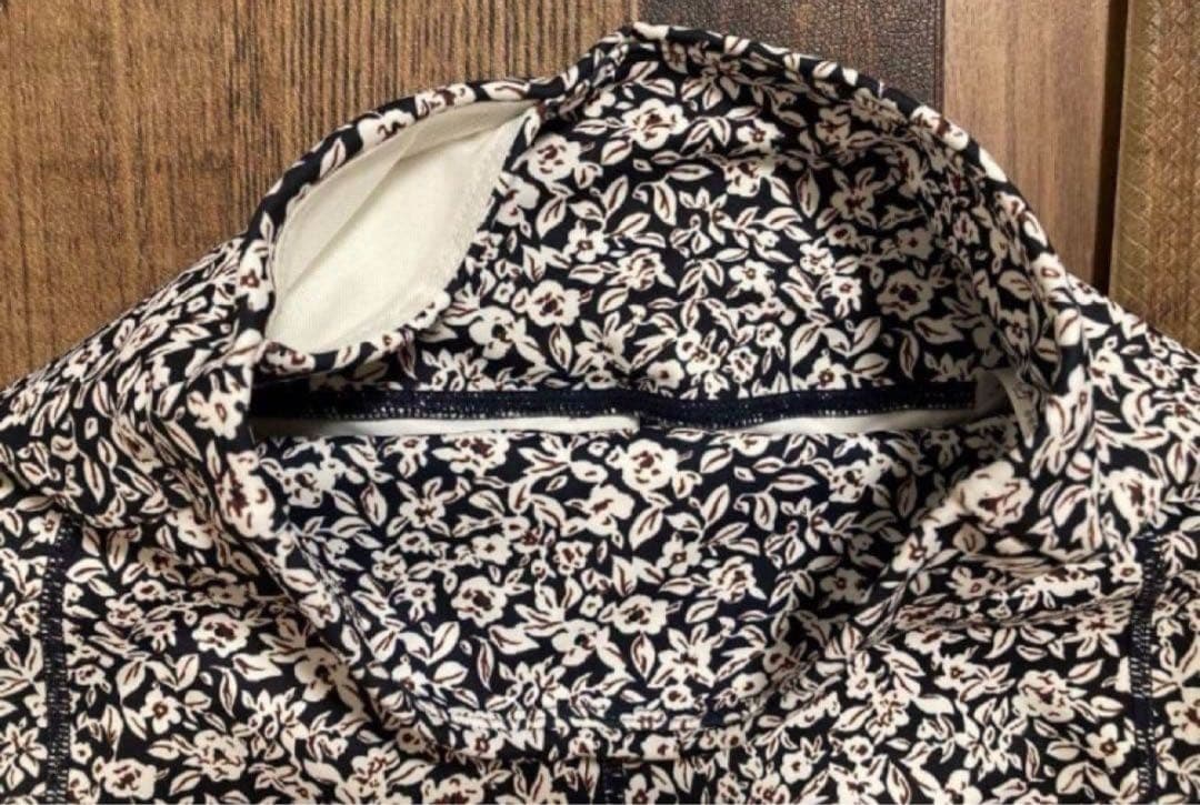 極美　emmi yoga エミヨガ　ヨガウェア　ネイビー×ホワイト S