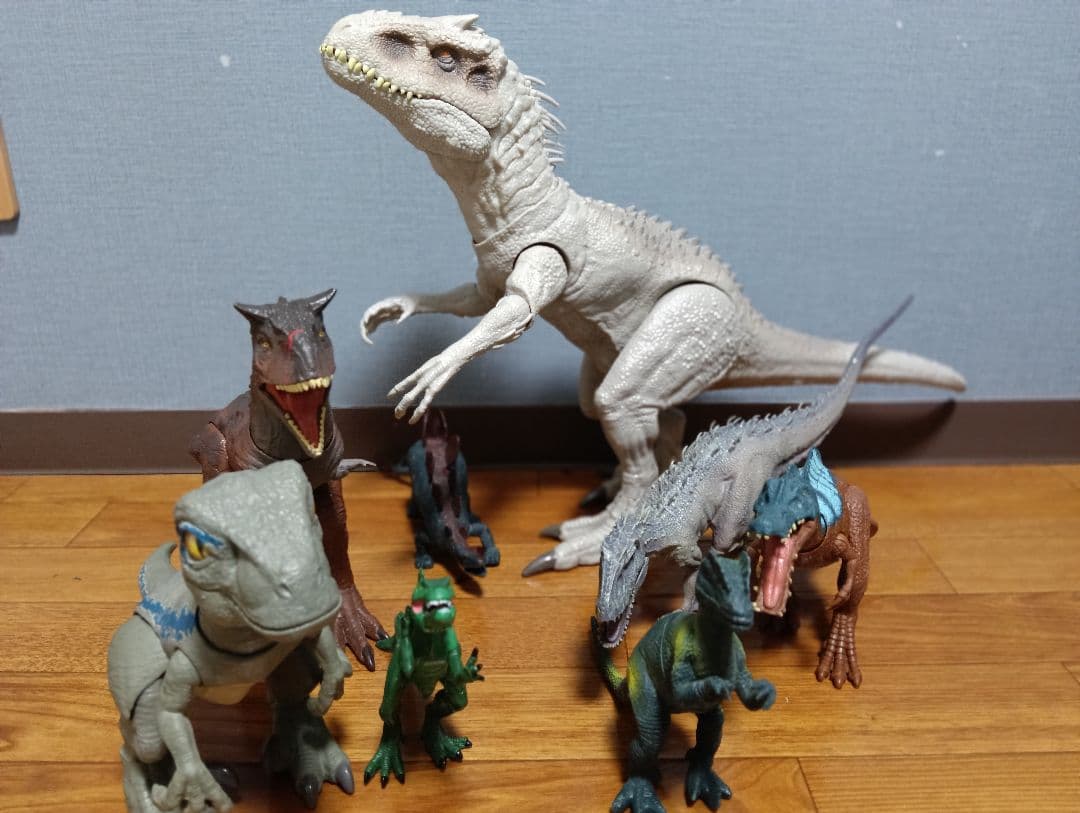 値下げ！恐竜フィギュア 7体セット