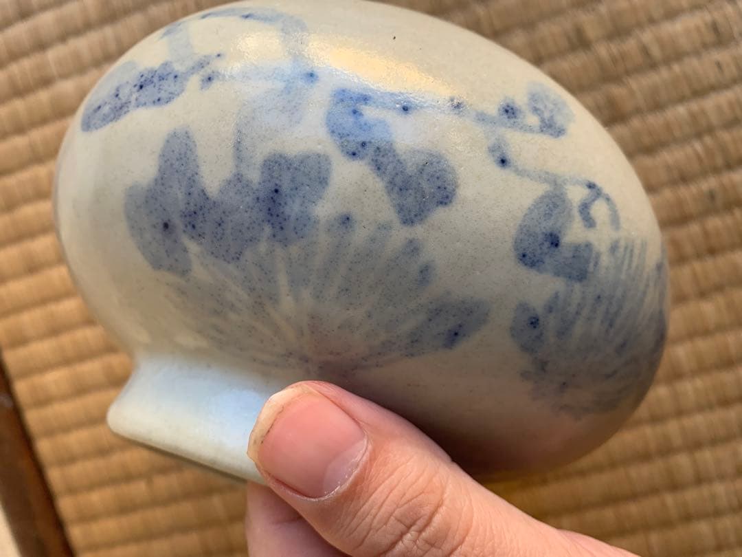 古伊万里或いは李朝染付壺