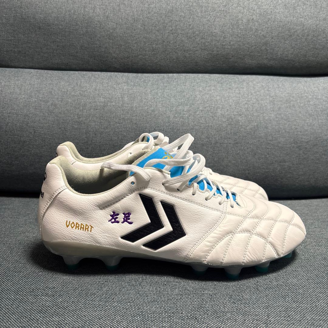 大幅値下げ ヒュンメルVORART 3サッカースパイクホワイト