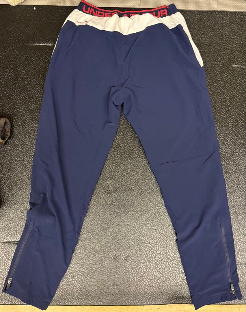 アンダーアーマー UNDER ARMOUR 上下セットアップLGサイズ