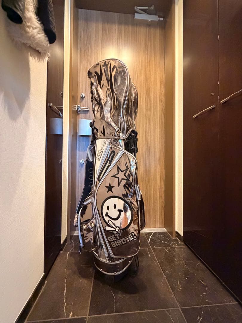 ひ*り様 GET BIRDIE シルバーゴルフバッグ