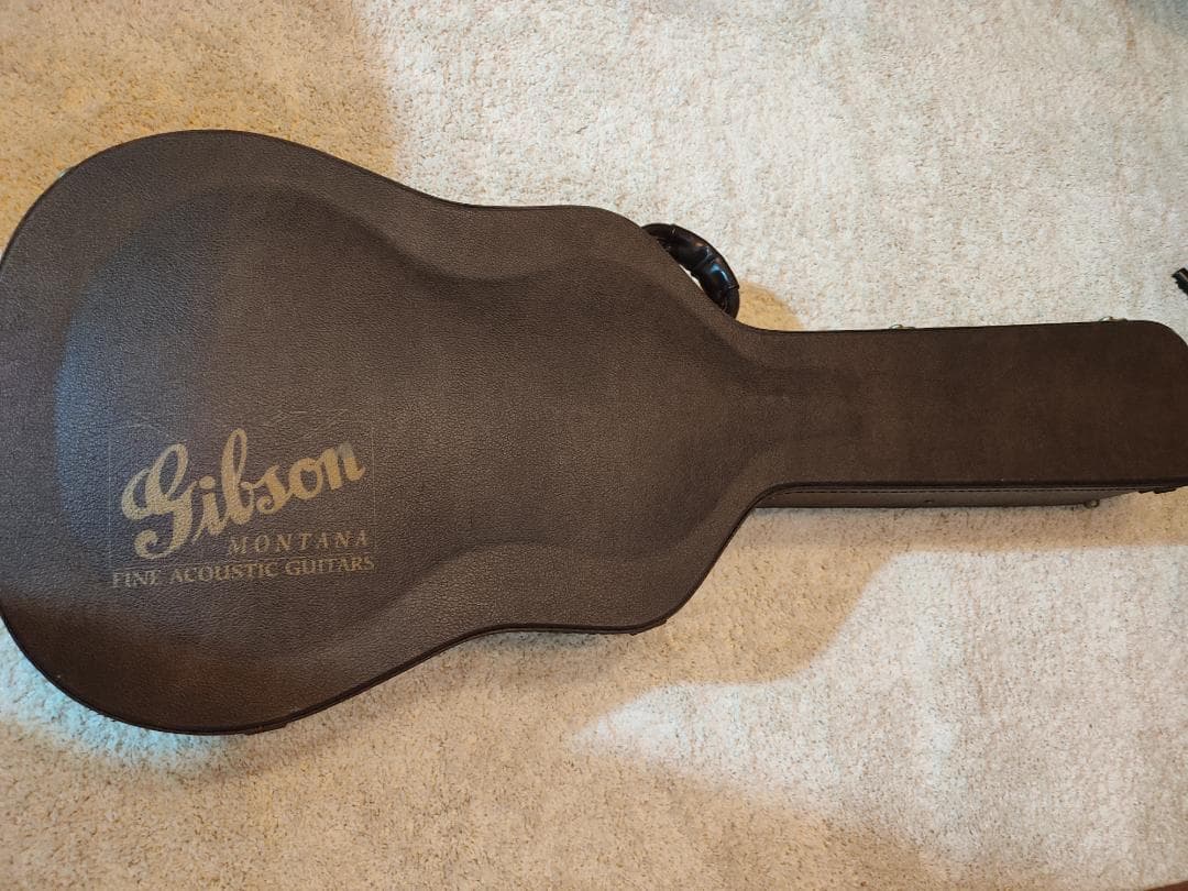 美品　Gibson Formula1 アコースティックギター　ハードケース付