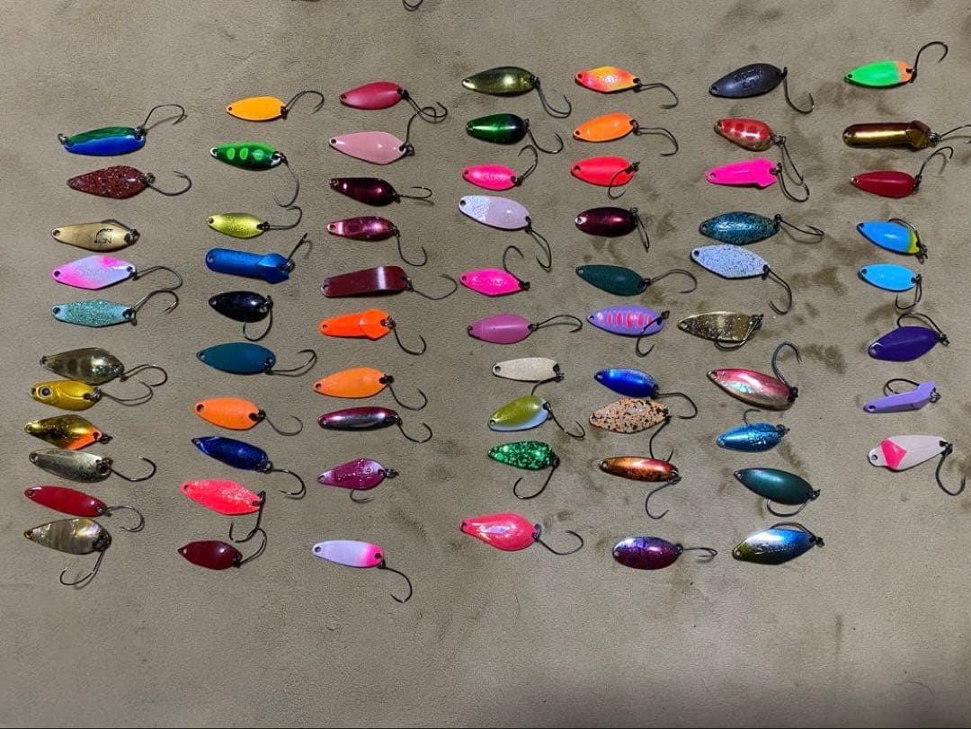 エリアトラウト引退品　スプーン 129枚