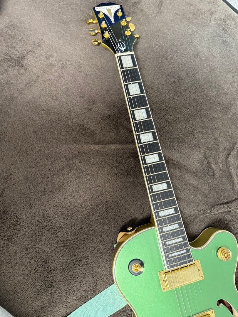 Epiphone セミアコ