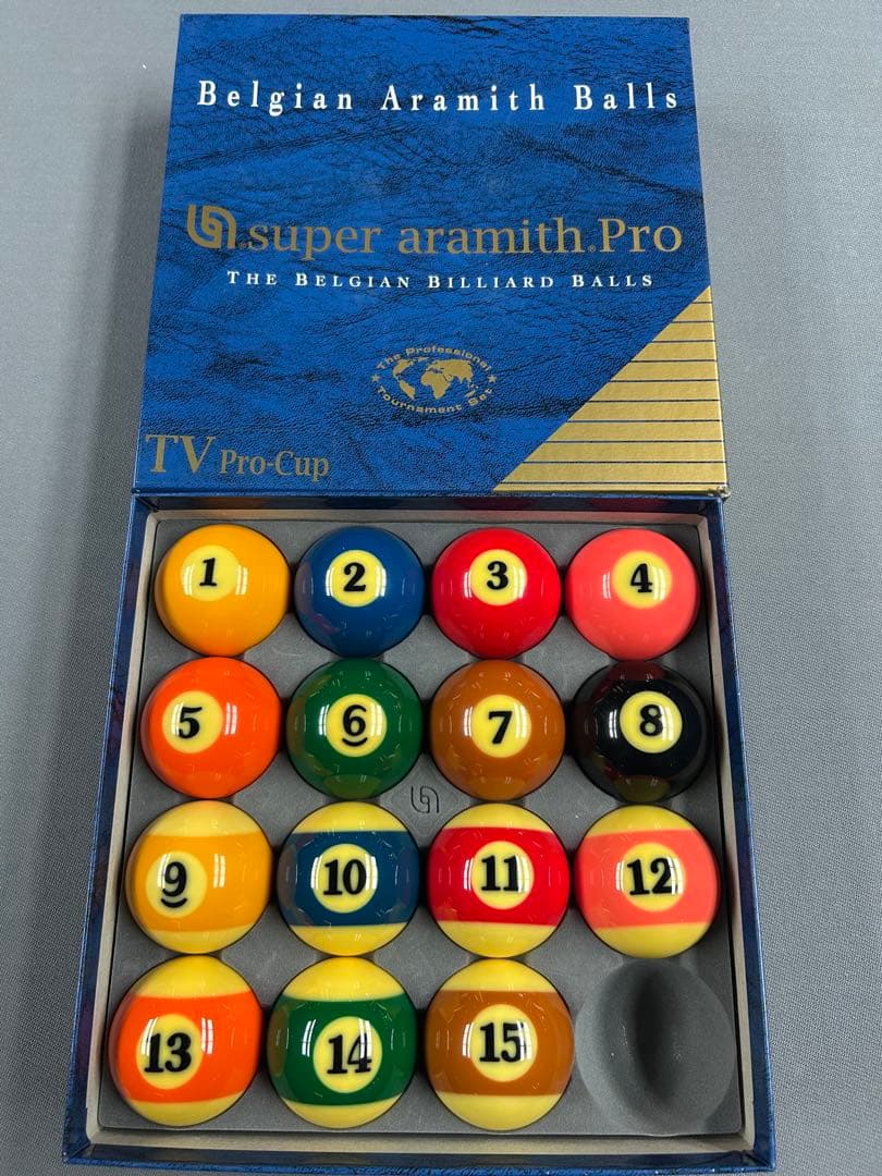 【手球なし】アラミスビリヤードボールSuper Aramith Pro