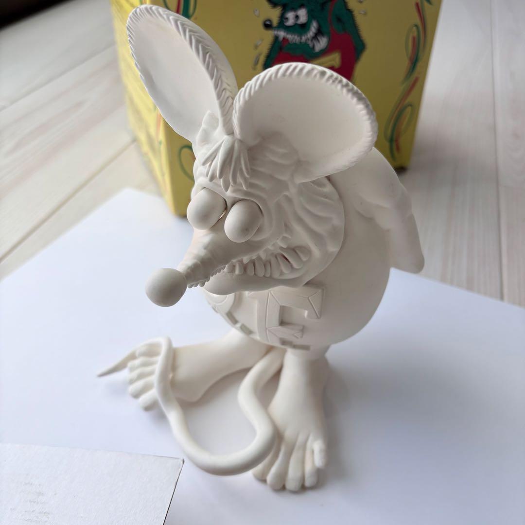 ラットフィンク RatFink フィギュア 白