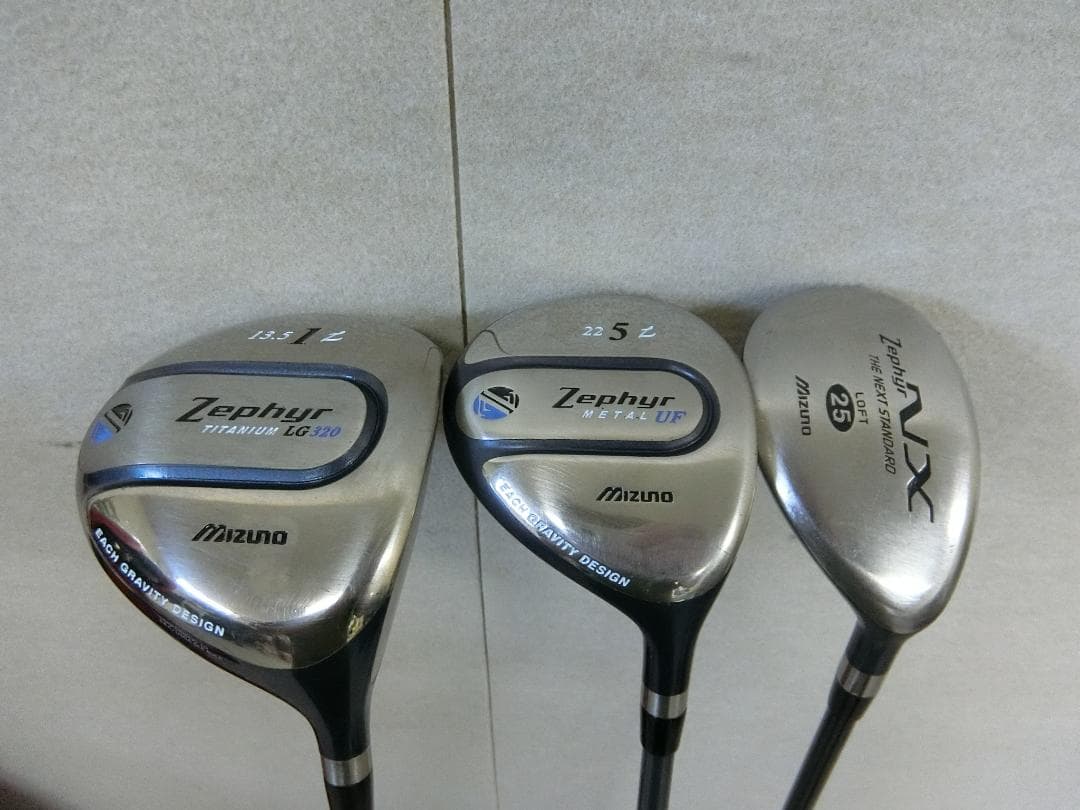 b702 ★初心者必見★ ミズノレディースゴルフクラブ９本セット