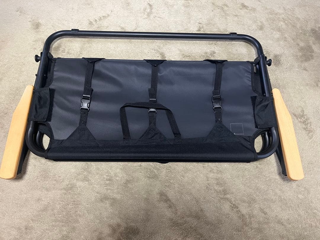 DODブラック 折りたたみアウトドアベンチ