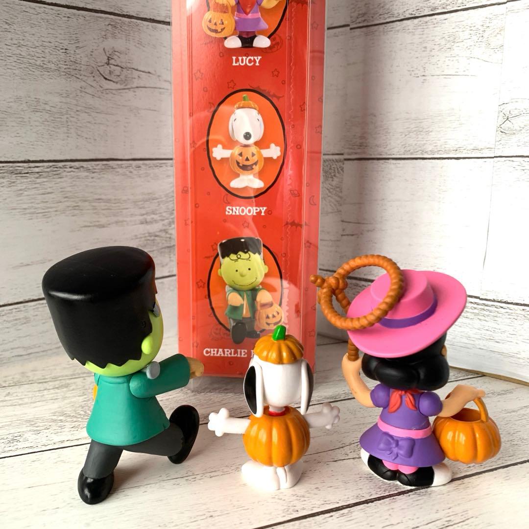 レア　スヌーピー　ハロウィン　フィギュア　チャーリーブラウン