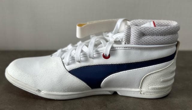 プーマ　×　 ドゥカティ 　コラボ ライディングスニーカー