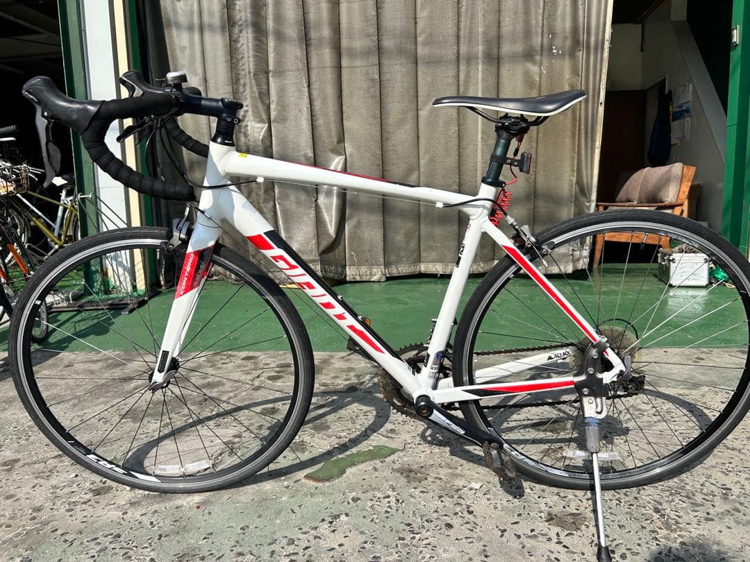 No.556 GIANT CONTEND 2 ロードバイク整備済み16速