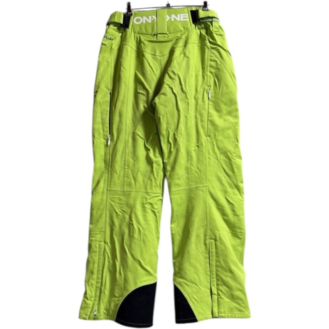 ONYONE オンヨネ スキーウェア 上下セット　定価7万円程　上SS 下S