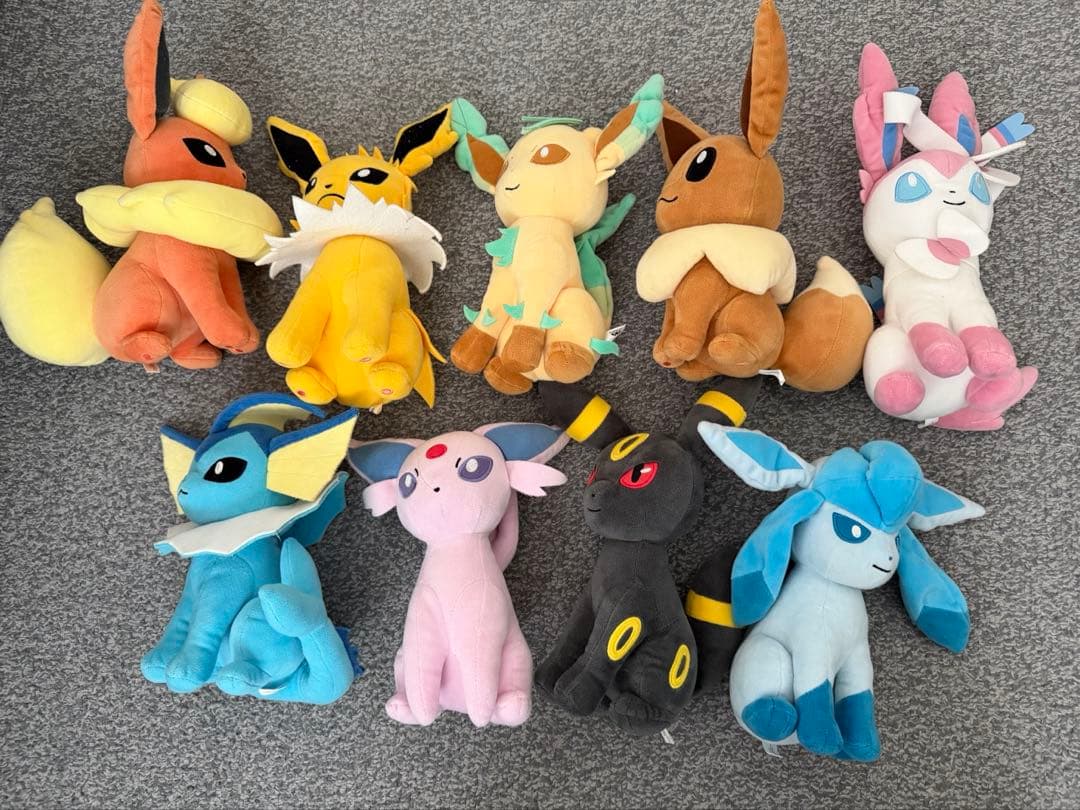 ポケモン　もふぐっとぬいぐるみ　イーブイフレンズ　9体まとめ売り　ぬいぐるみ