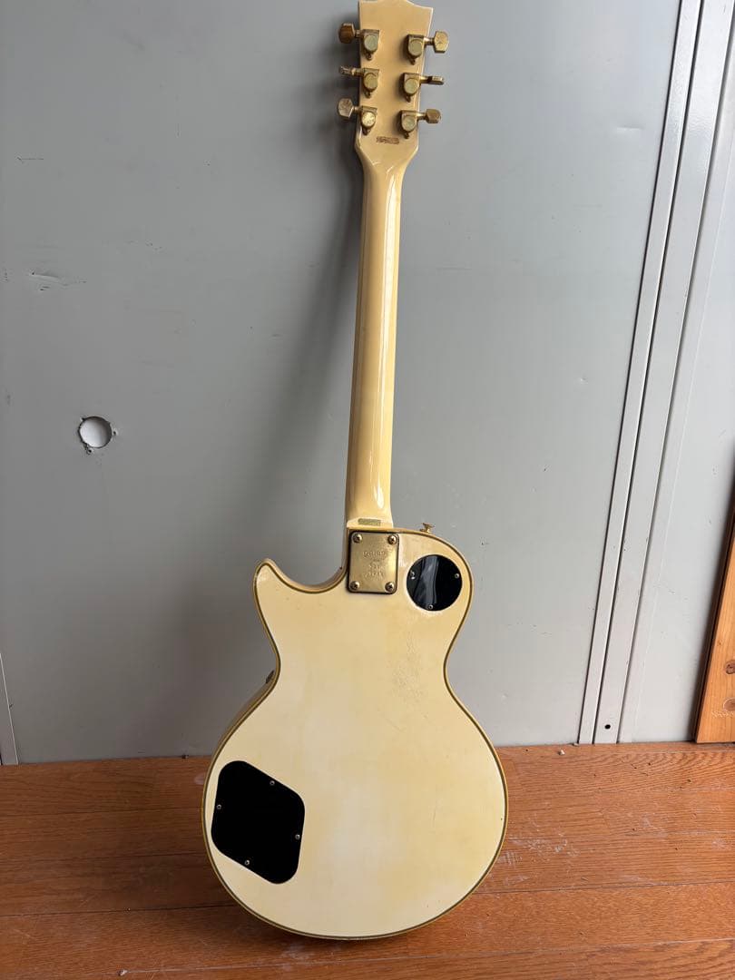 S.G.Galan。クリームホワイト