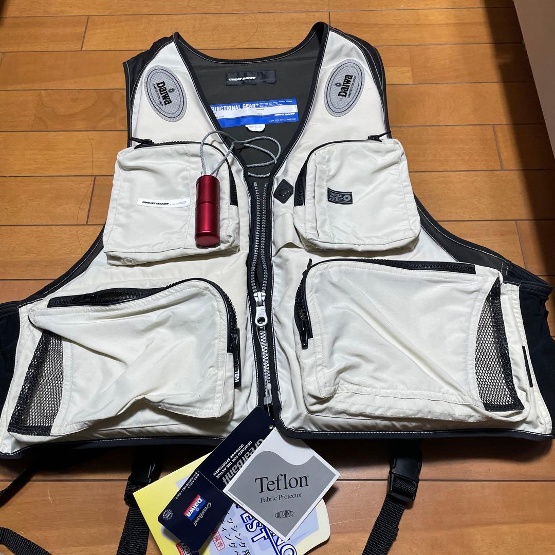 Daiwa GF-6405 フィッシングベスト L 新品