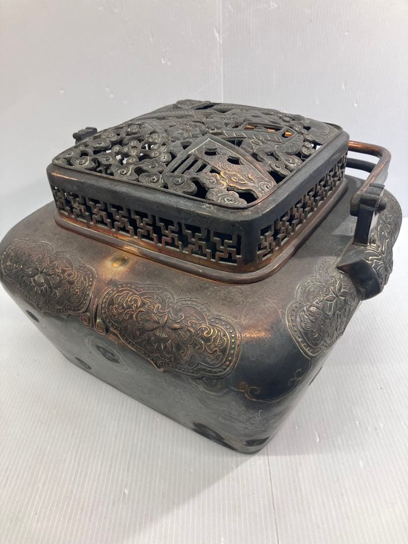 【5.8kg重厚】大明宣徳年製刻印 大型 銅製手炉 浮彫 透かし蓋 香炉 骨董品