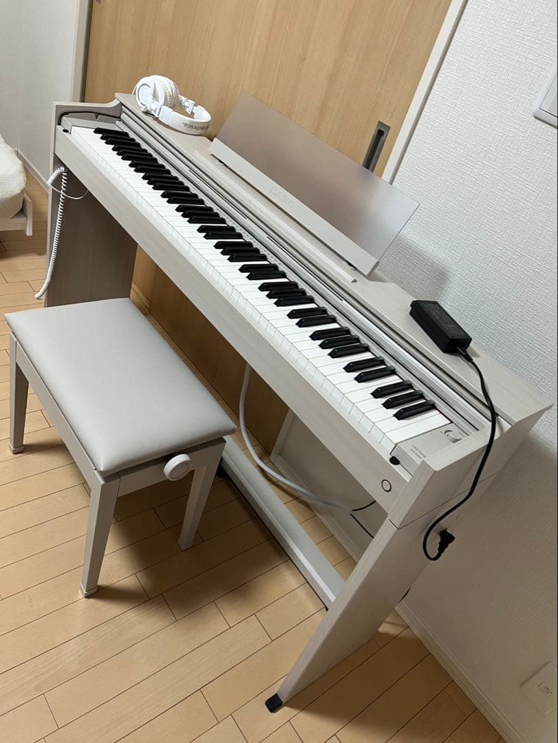 去年5月購入　電子ピアノ　casio ap-s200 88鍵盤　CELVIANO