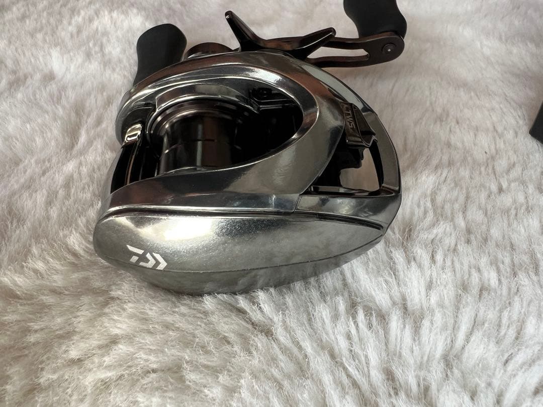 ダイワ 25 スティーズ リミテッド CT SV TW 70XHL 左