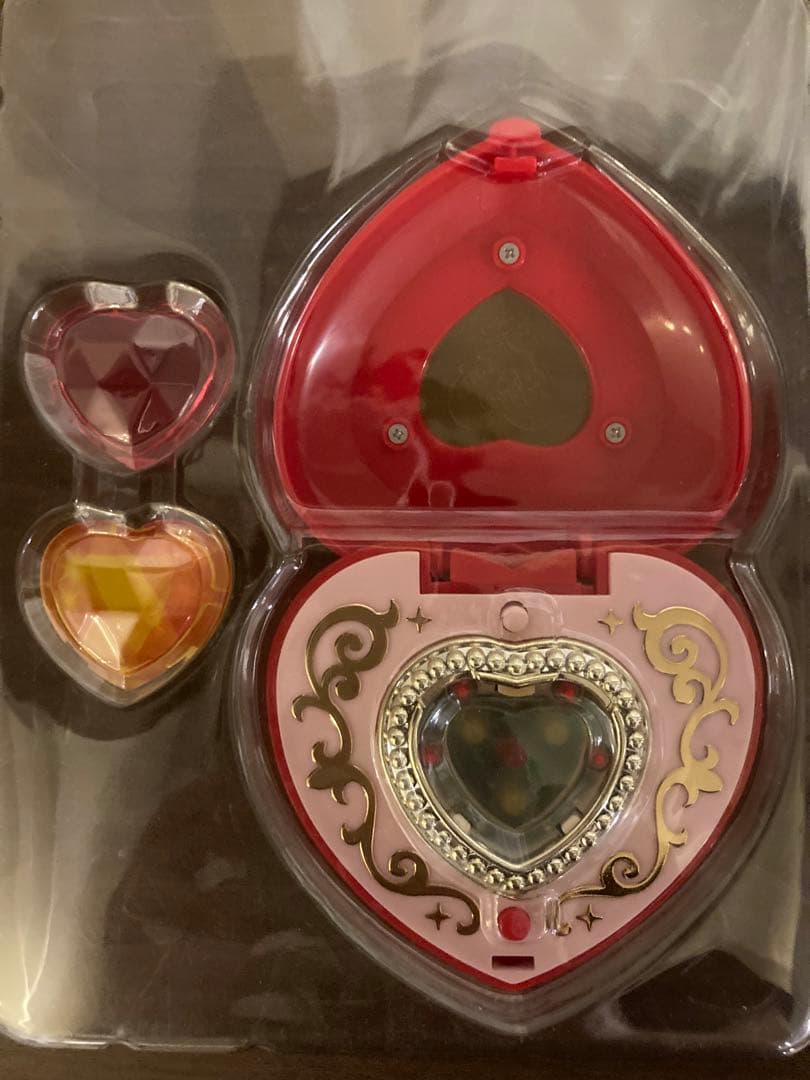 【⭐︎期間限定クリスマスセール⭐︎】ルーンハートペンダント　シュガシュガルーン