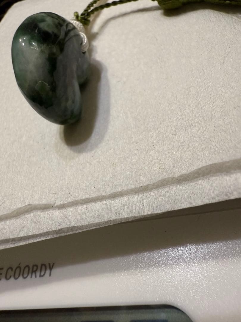 糸魚川翡翠‼️勾玉‼️翡翠（かわせみ）工房で購入品‼️見事な翡翠‼️激安出品‼️送料無料‼️