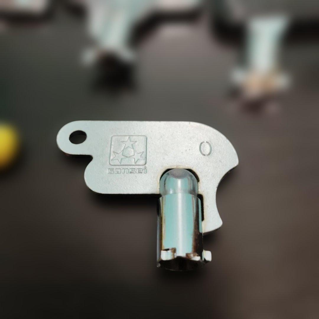 パチンコ　台鍵　ドアキー　18本　セット 未使用　長期保管品