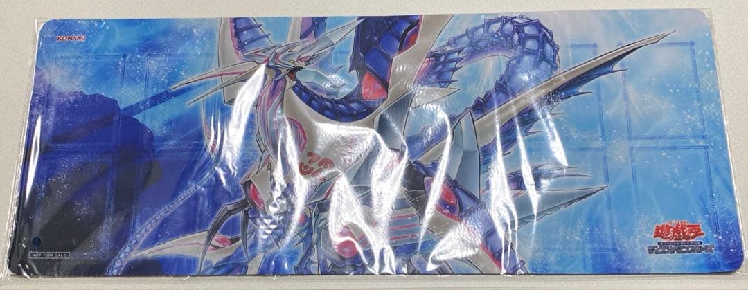 CNo.32 海咬龍シャーク・ドレイク・リバイス プレイマット