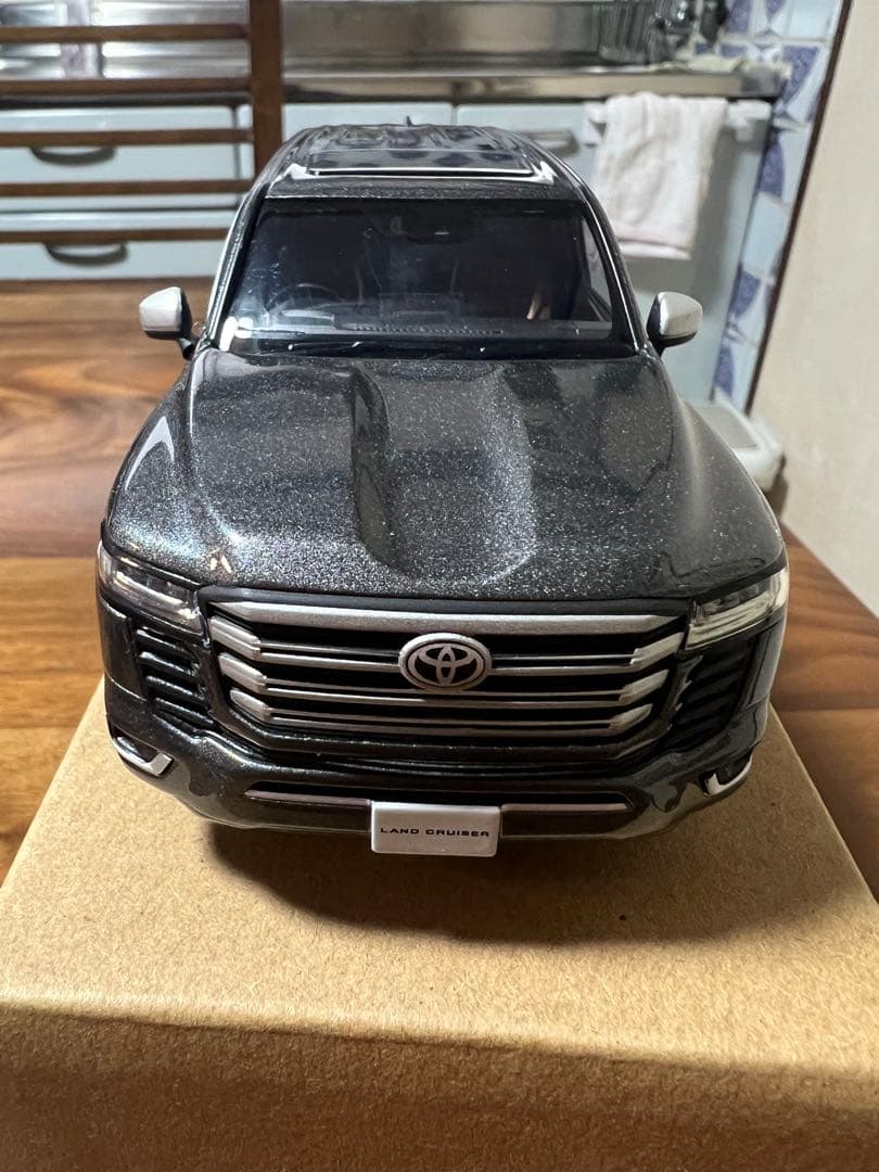 【非売品】トヨタ ランドクルーザー 1/30グレー
