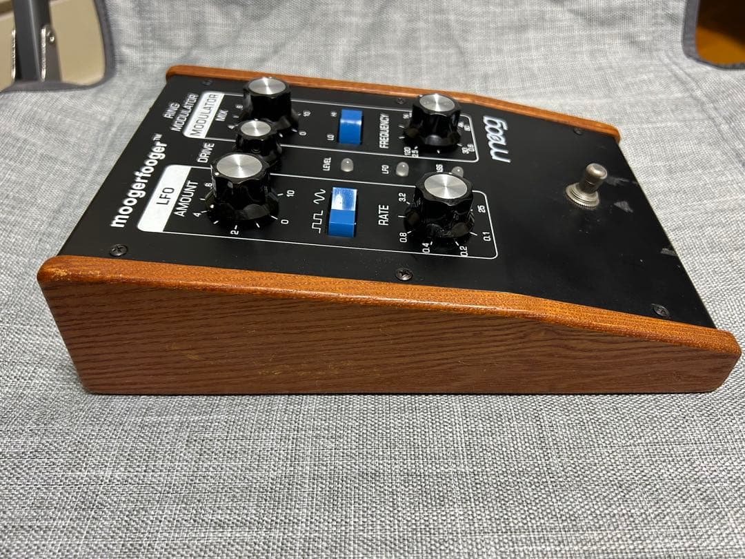 と*ん様 moogerfooger RING MODULATOR MF-102