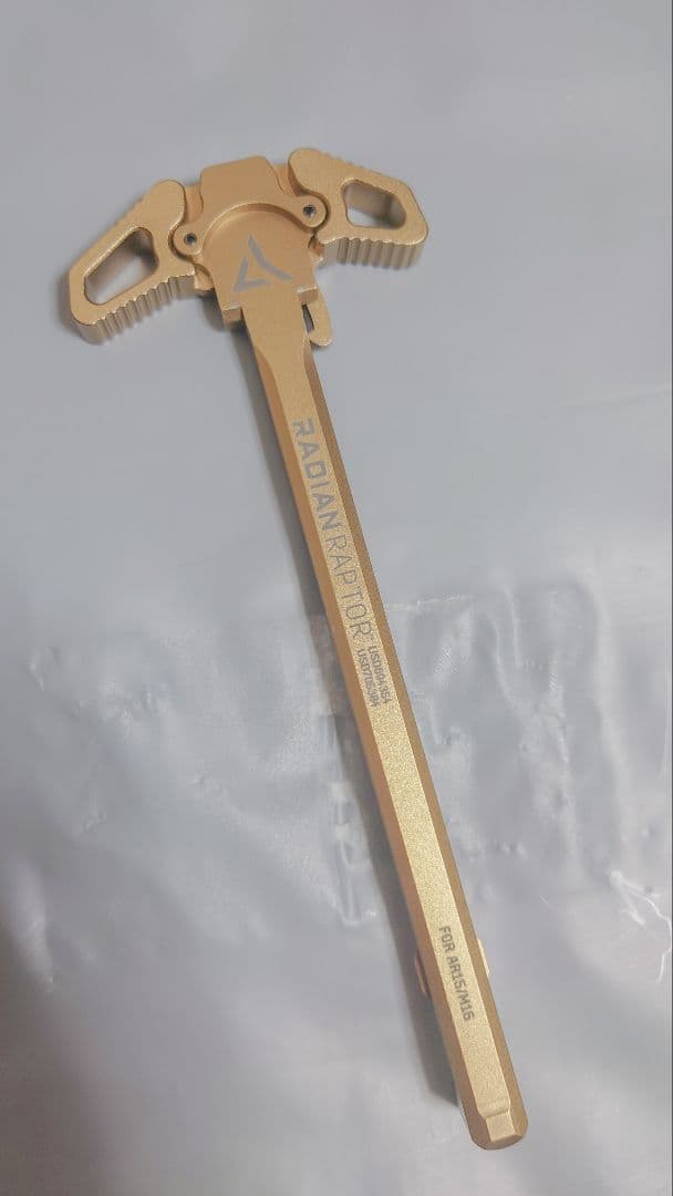 希少色 Radian Raptor タイプ チャージングハンドル 実物規格