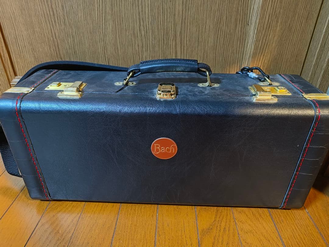 管楽器・吹奏楽器 BACH TRP 180ML 37/43 SP