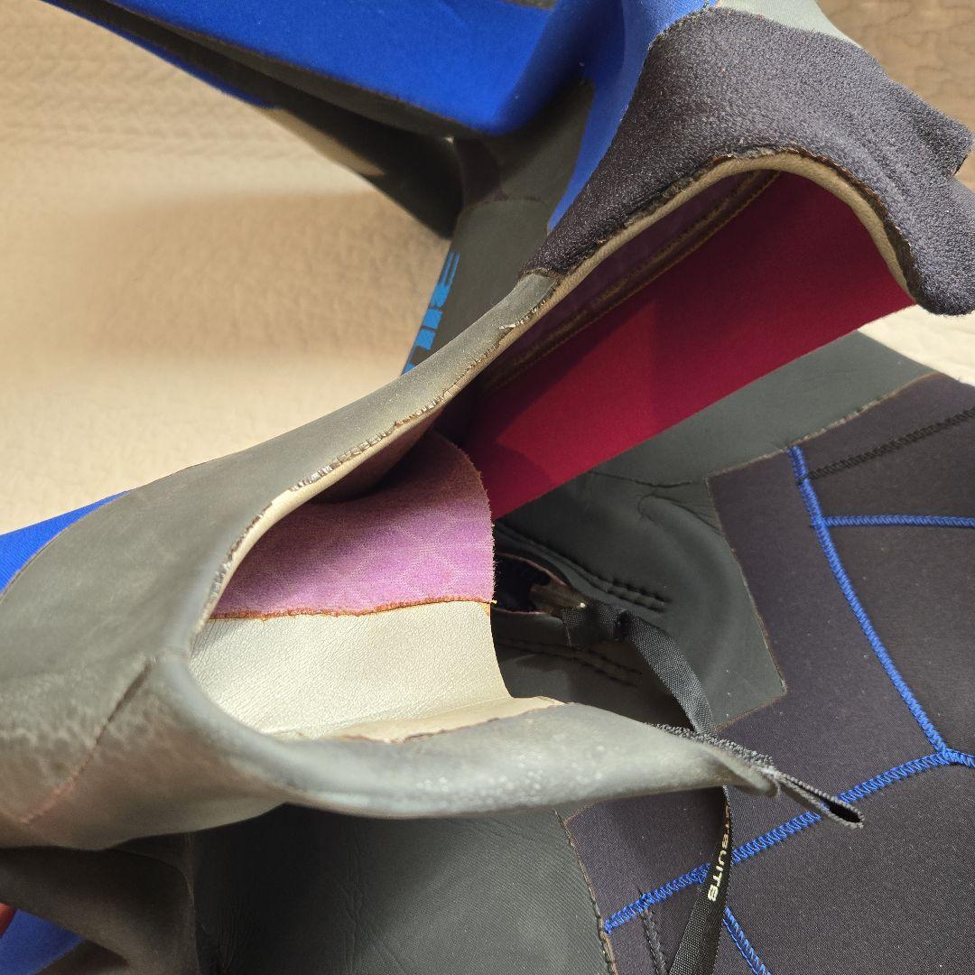 【限定値下げ】BILLABONG フルスーツ 黒/青 膝パッド付き