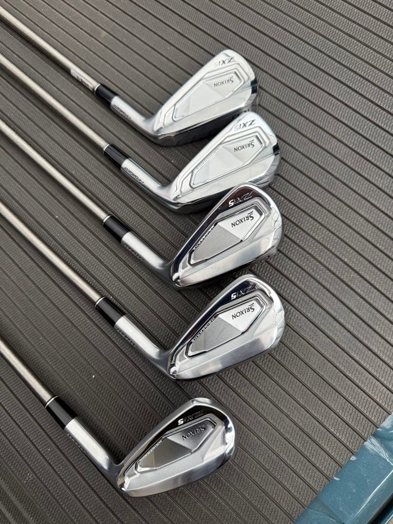 ネコマル　Srixon ZXi5 アイアンセット　スチールファイバー