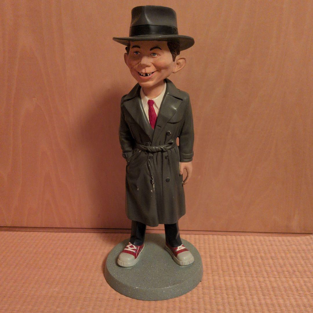 アルフレッド・E・ニューマン　スターチュ