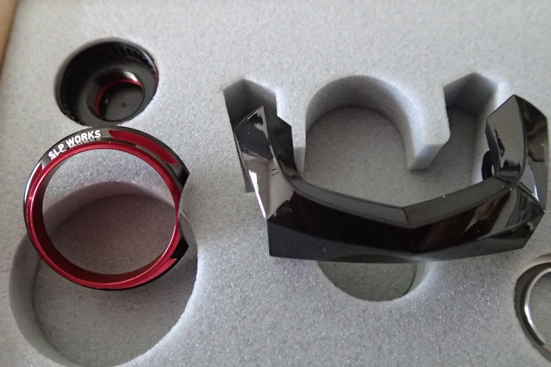 SLP WORKS SS DRESS-UP KIT 右用 レッド