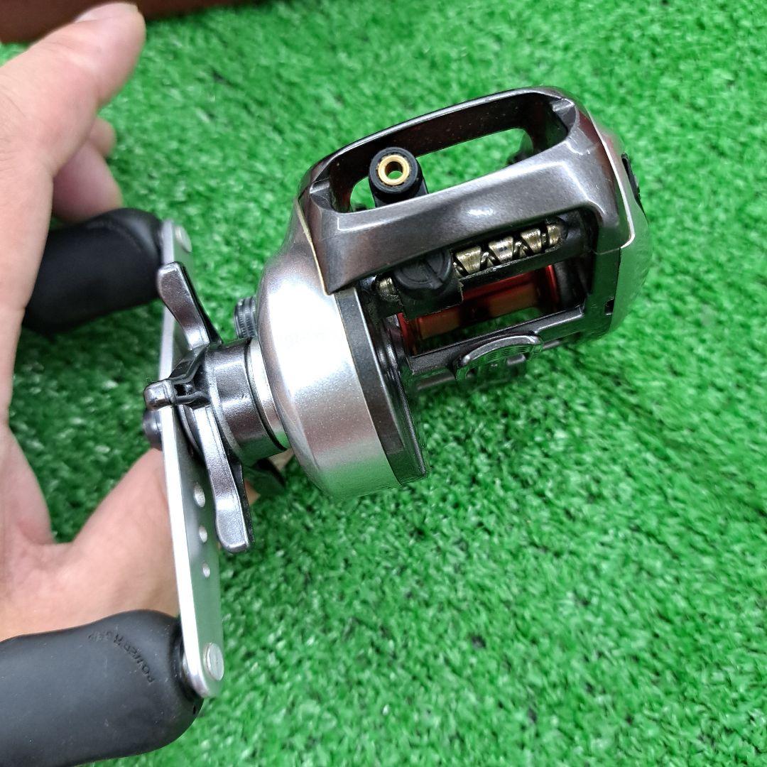 シマノ　11スコーピオンDC 　右