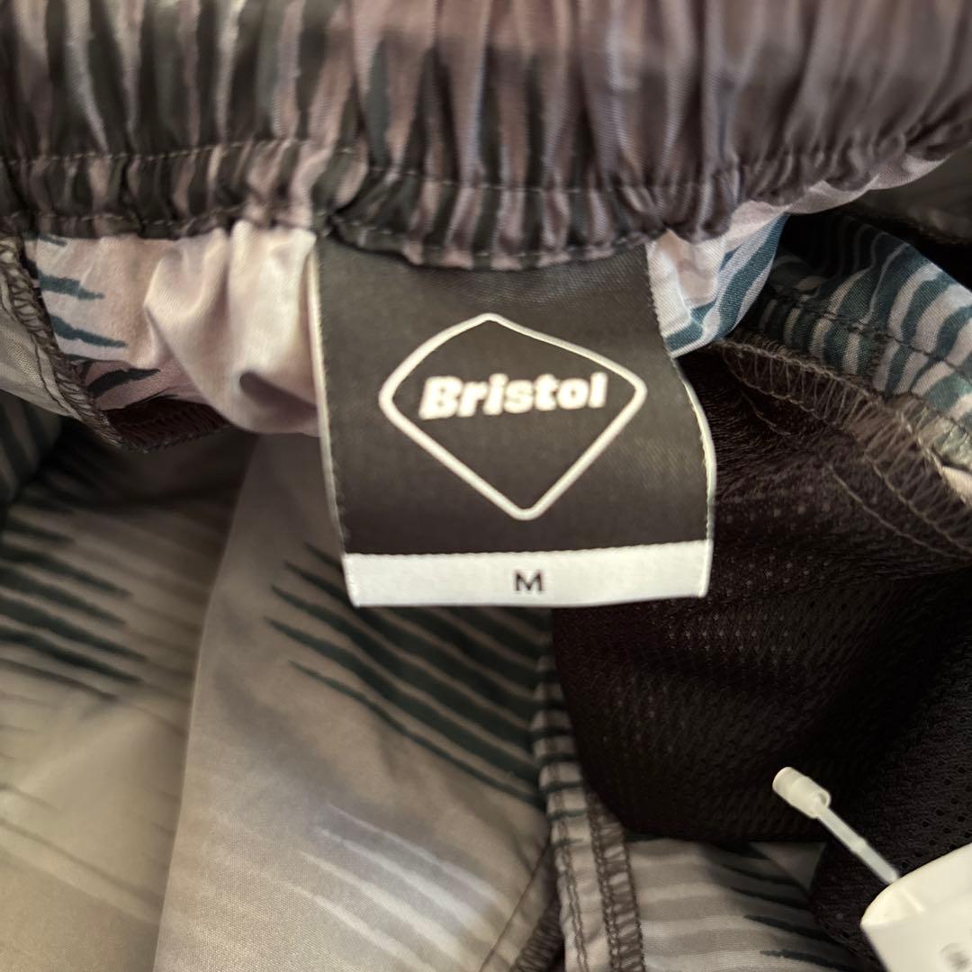 エフシーレアルブリストル　 ショートパンツ新品未使用品 サイズM