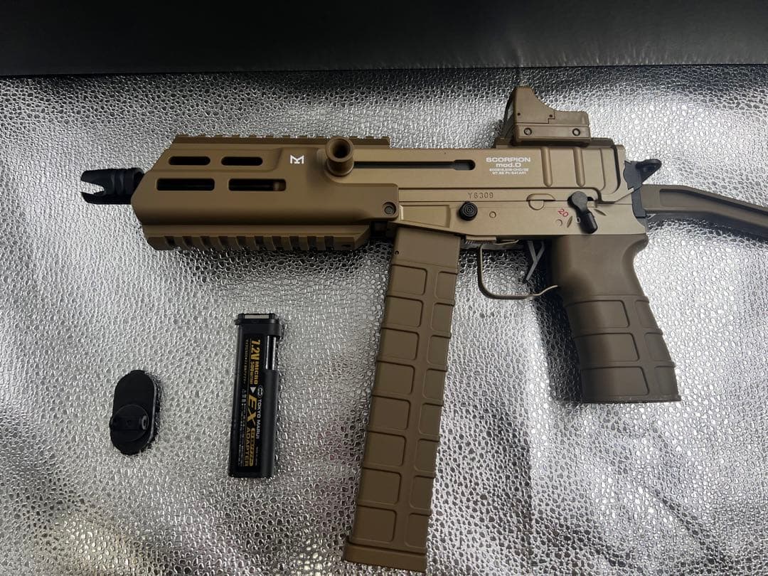SCORPION mod.D 電動ガン(カスタム)