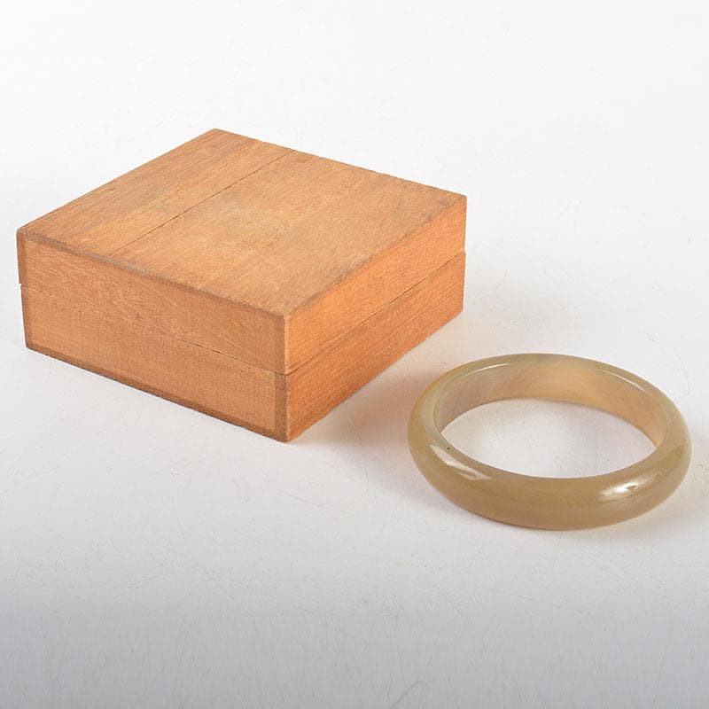 中国　玉石彫刻　黄翡翠　環　装飾品　時代箱付　C　6802