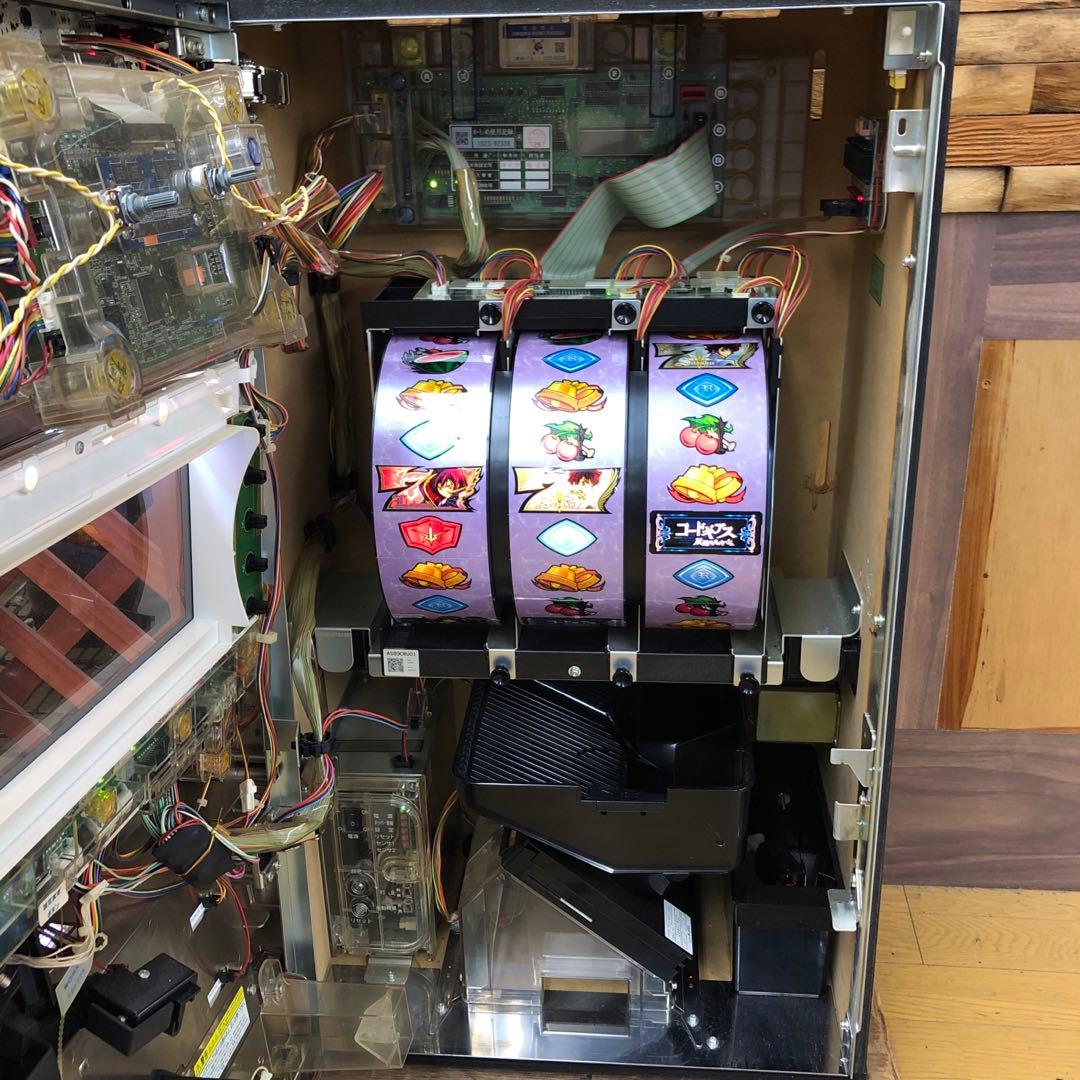 パチスロ　コードギアス 反逆のルルーシュ ＺＦ（サミー）メダルレス