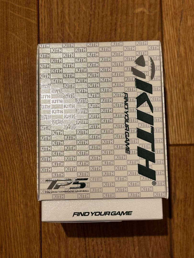 キス×TaylorMade TP5 ゴルフボール