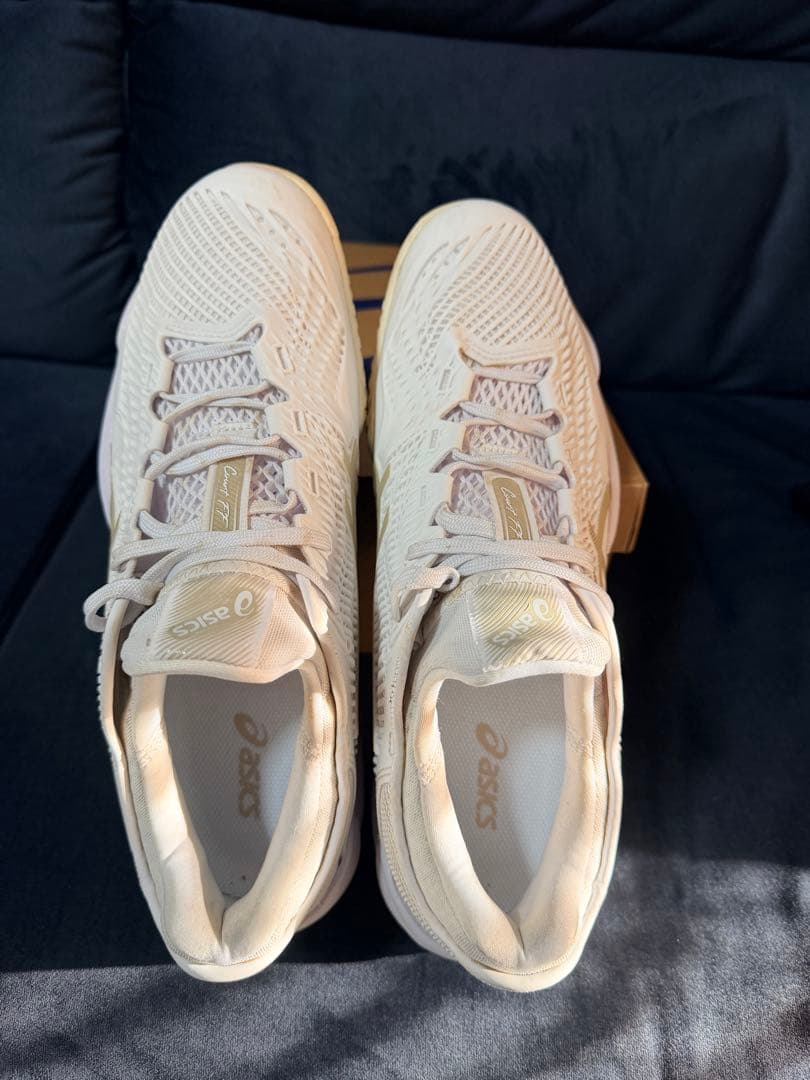 【極美品】一度のみ試履　asics court FF3 OC