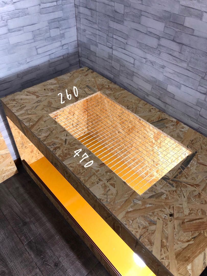 配線キャップ付　爬虫類木製ケージ　爬虫類木製ゲージ