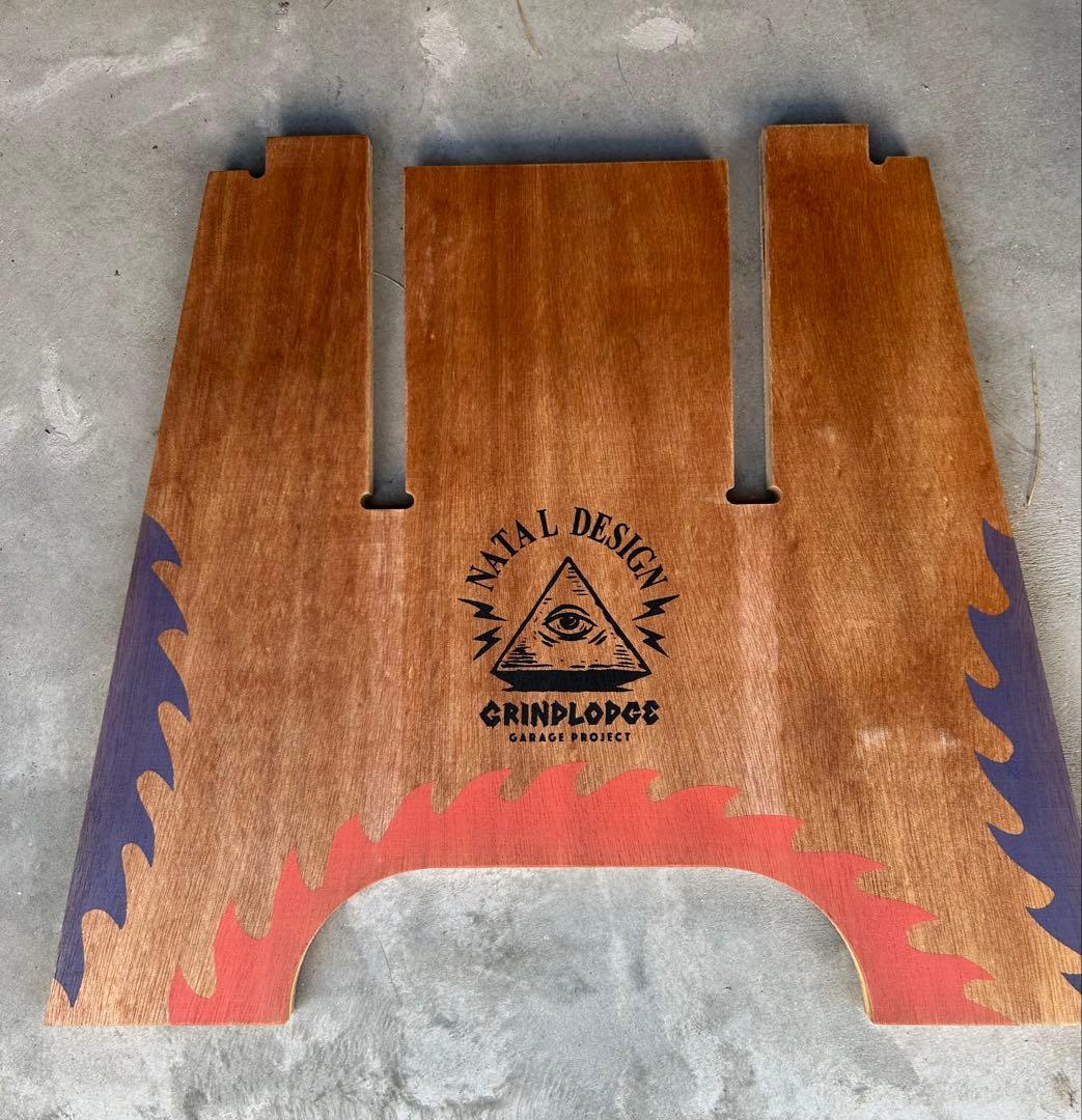 グラインドロッヂ　GRINDLODGEスツール