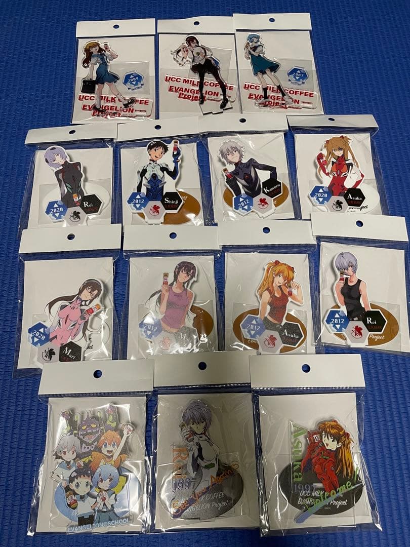 エヴァンゲリオン UCC 缶バッジ アクリルスタンド メモすた マウスパッド