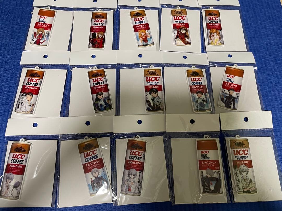 エヴァンゲリオン UCC 缶バッジ アクリルスタンド メモすた マウスパッド