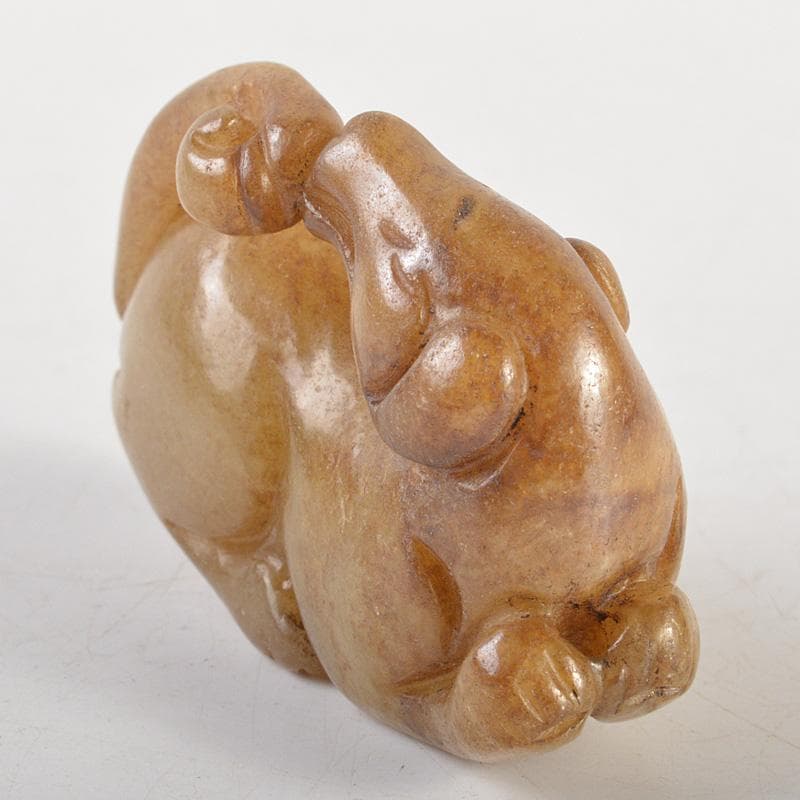 中国　玉石白玉彫刻　神獣　根付　紙鎮　置物　C　7706E